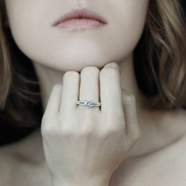 玛丽 钻石订婚戒指